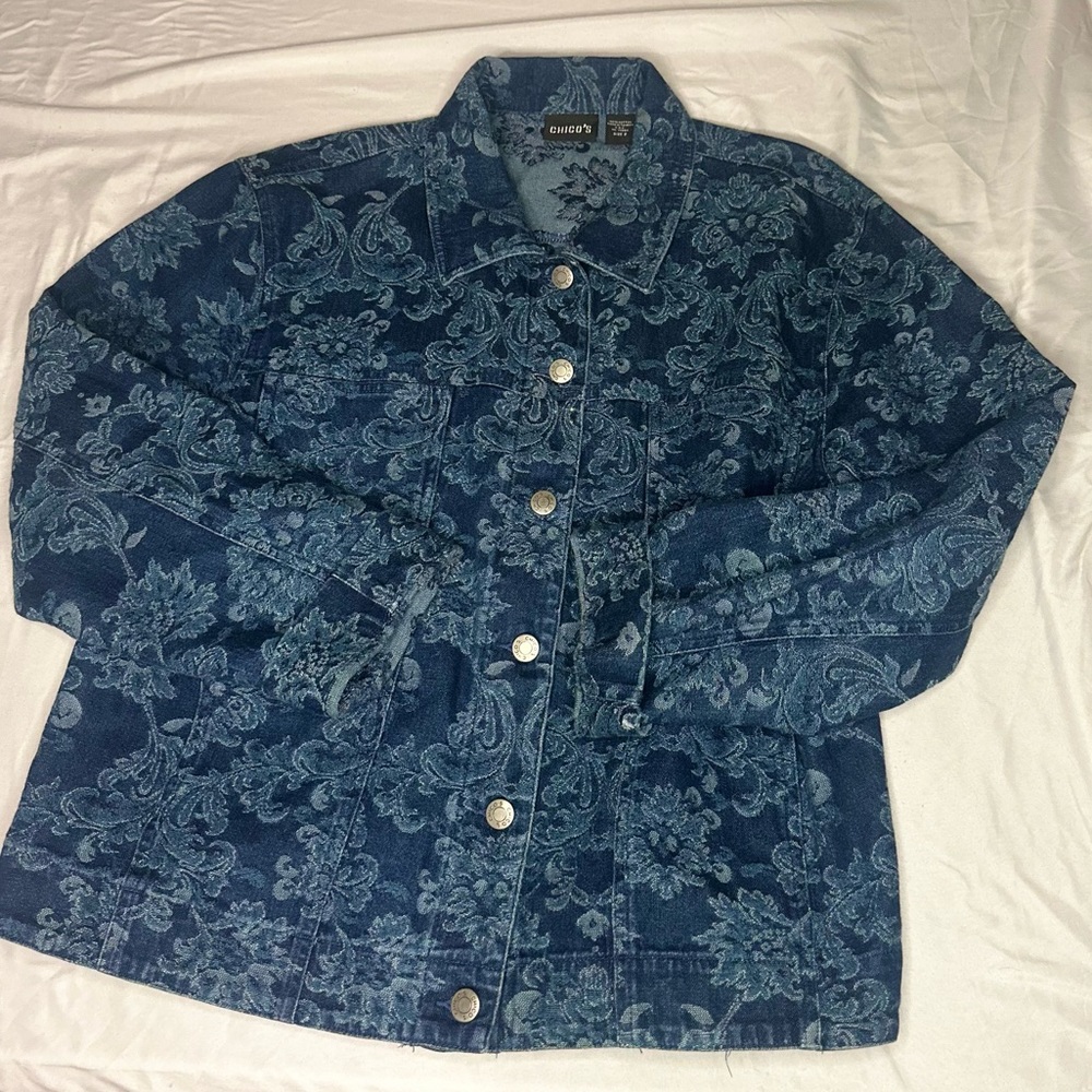 Blue floral jacket. Vintage perfect condition